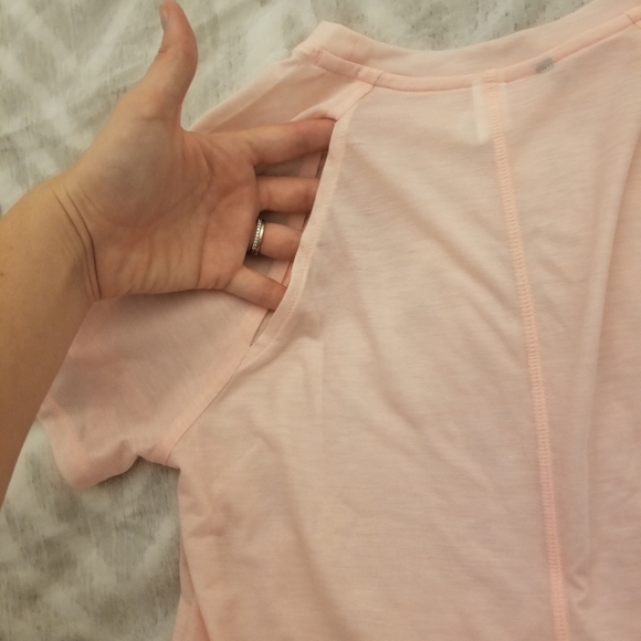 Under Armour breathe short sleeve - Picture 3 of 3